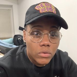 Meet your Posher, Natasha